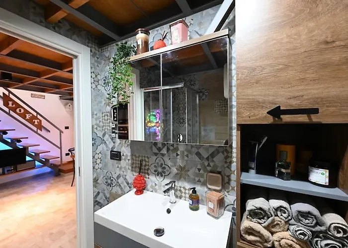 Loft * 马丁纳弗兰卡